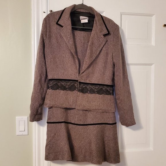 Herringbone Tweed Girl's Suit NWOT - Picture 1 of 8